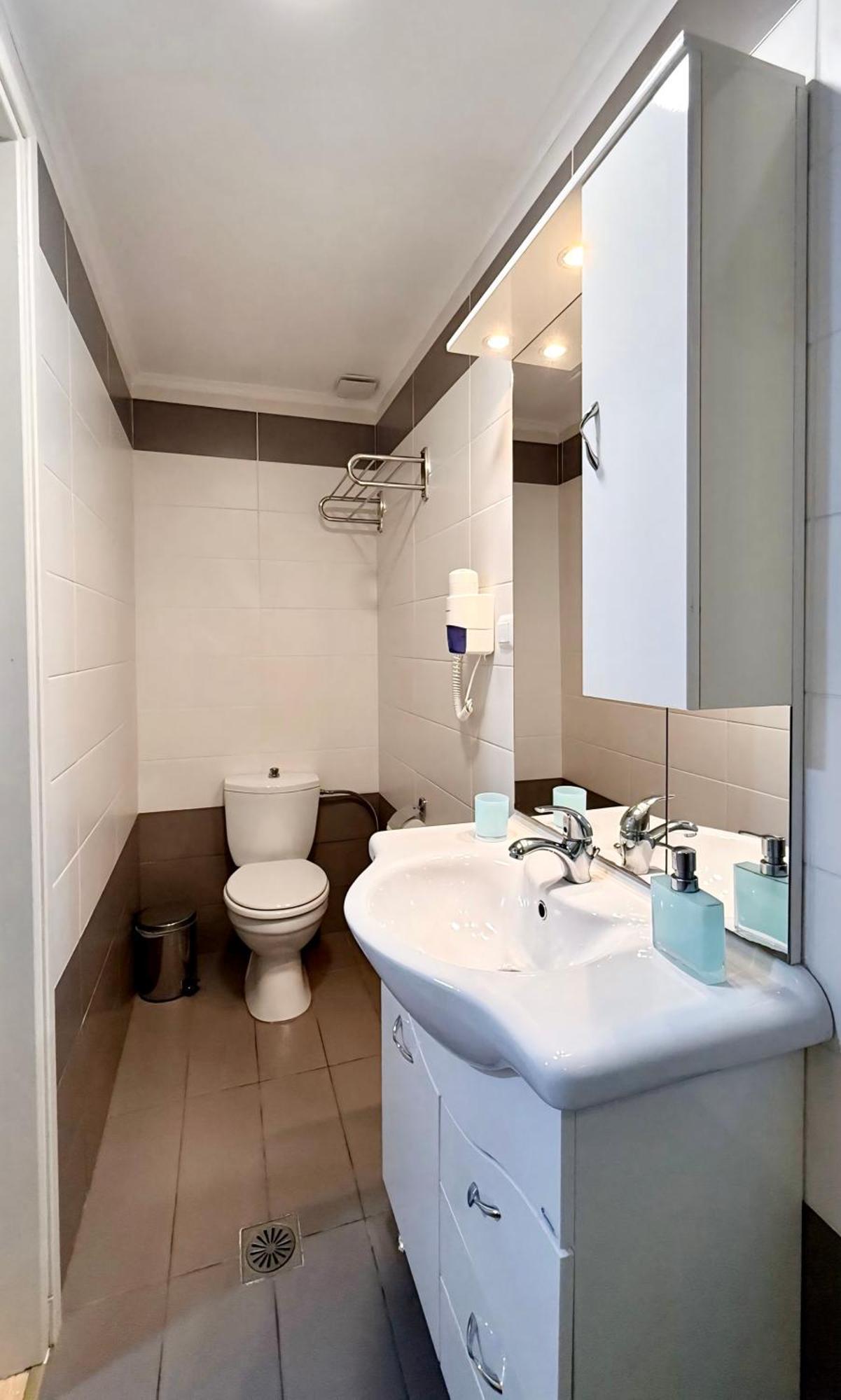 Byron Urban Apartment กาลามาตา ภายนอก รูปภาพ